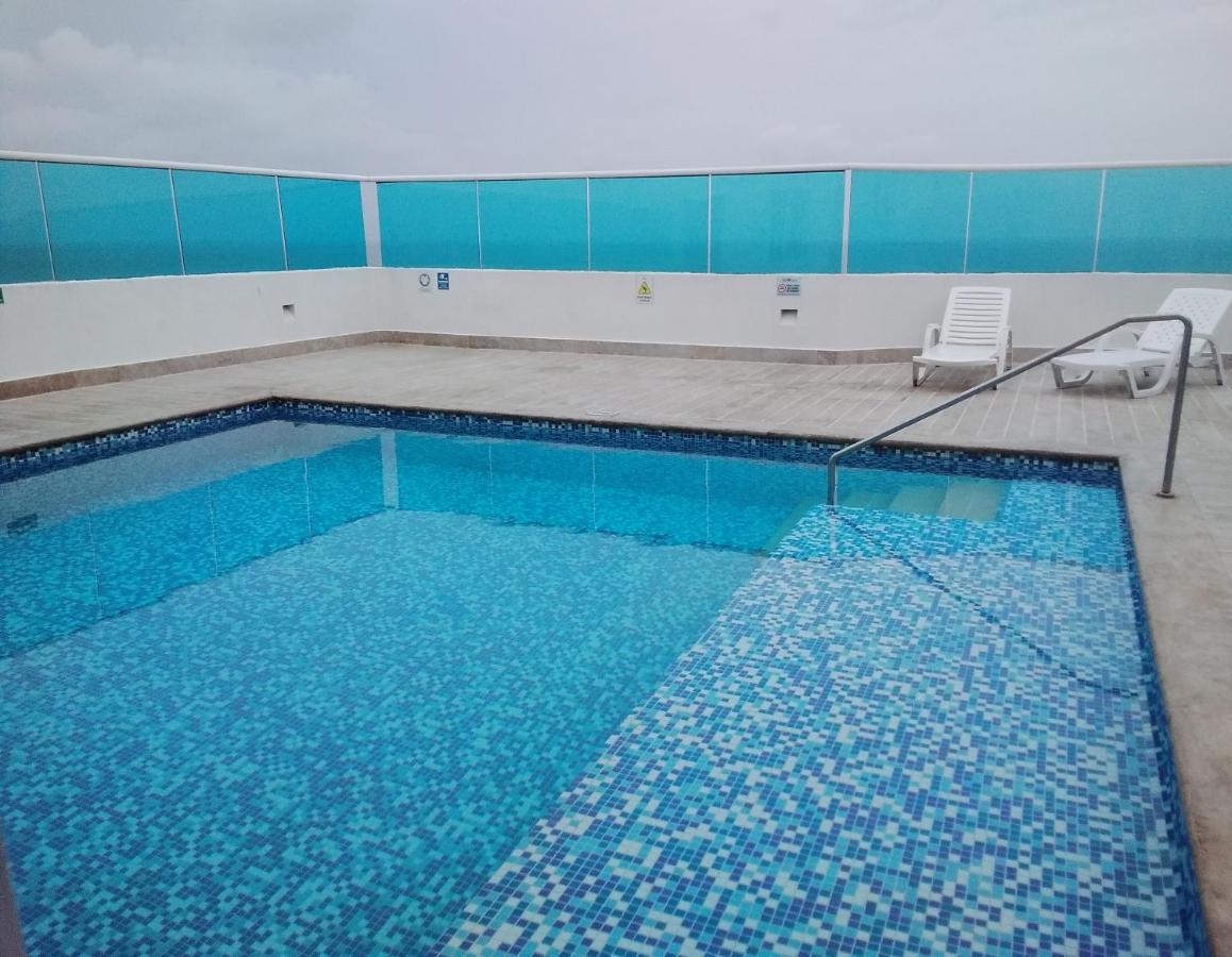 Apartamento , Vista A La Ciudad Antigua Y Playa Cartagena Екстериор снимка